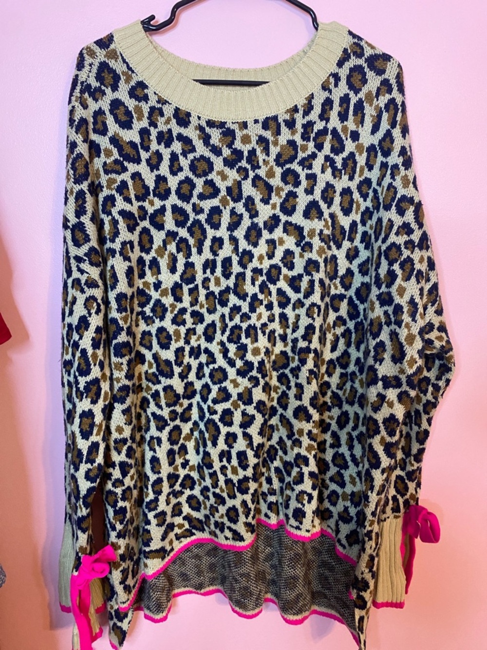 crown & ivy Leopard Print Crewneck Sweater with Pink Trim
